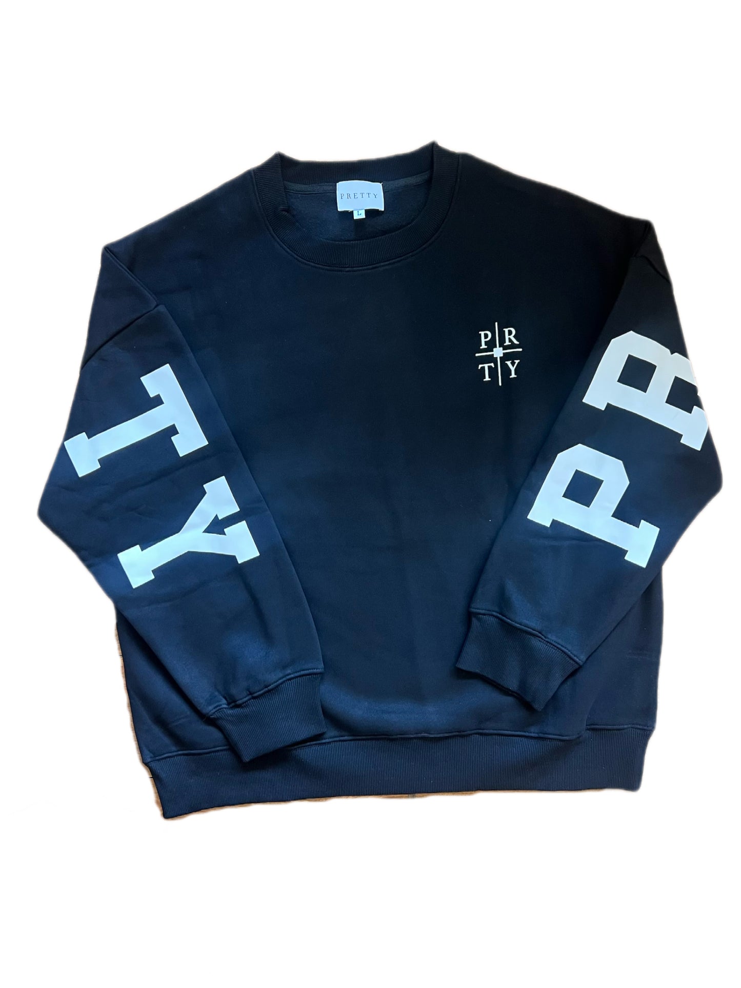 PRETTY Crewneck